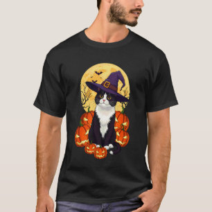 Retro Black Cat Halloween Pumpkin Costume For Men  T-Shirt