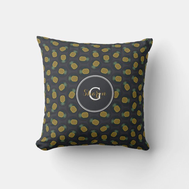 Retro black gold pineapple patterns monogram cushion (Front)