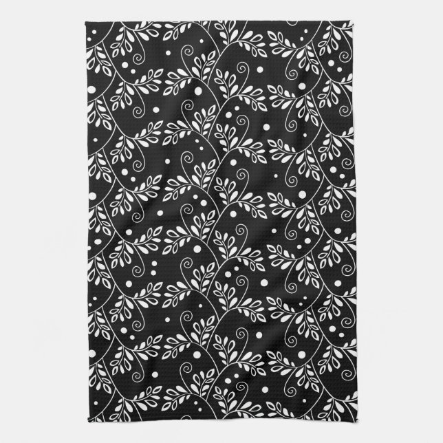 Retro black white floral Towel (Vertical)