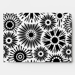 Retro black white flowers Envelope