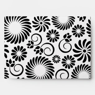 Retro black white flowers Envelope