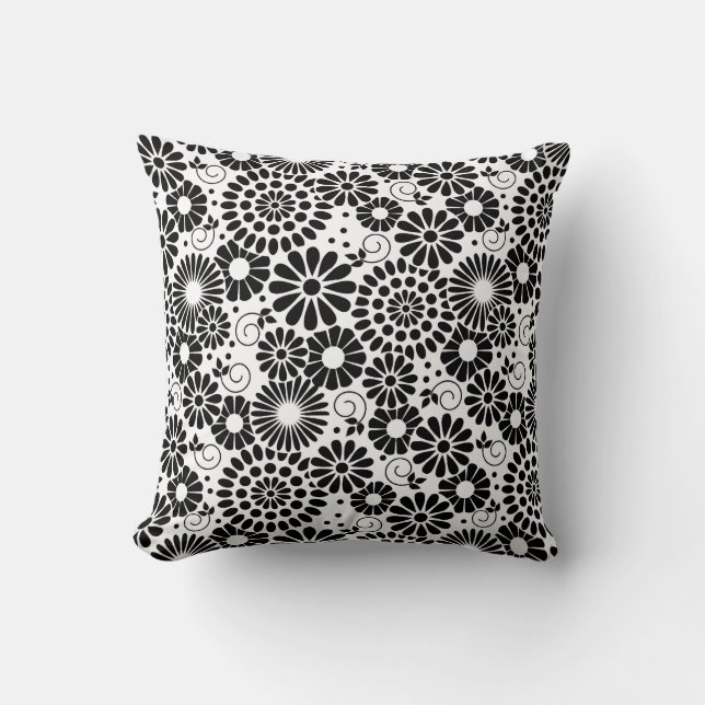 Retro black white flowers Pillow (Front)