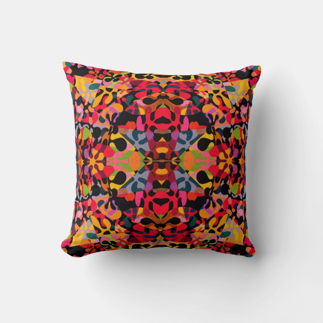Retro blossom pattern  cushion (Front)