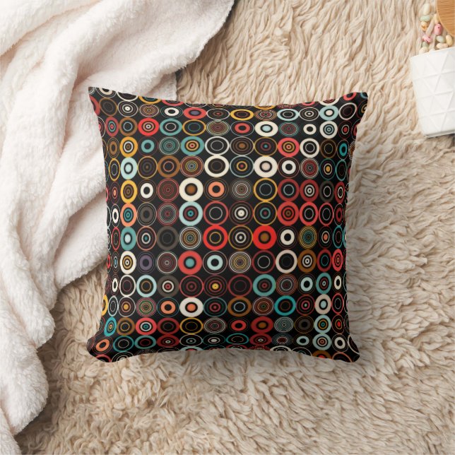 Retro Boho Circles Throw Pillow – Vibrant Style! (Blanket)