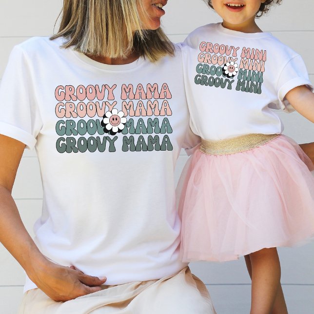 Retro Boho Groovy Mama Daisy Flower Repeat Text T-Shirt (Creator Uploaded)