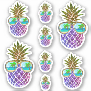 Retro boho pineapple with sunglasses