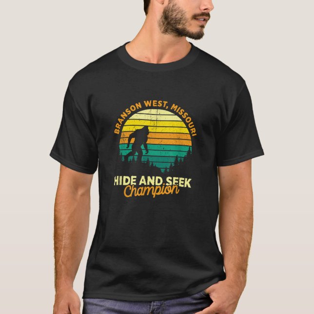 Retro Branson West Missouri Big foot Souvenir  T-Shirt (Front)