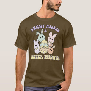 Retro Bunny Kisses Retro Wishes Easter Egg Gift T-Shirt