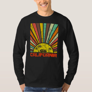 Retro California Dreaming Vintage Sunset Waves Wes T-Shirt