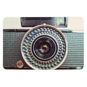 Retro camera magnet