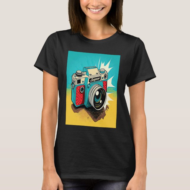 Retro Camera  Pop Style Photographer Mom  2 T-Shirt (Front)
