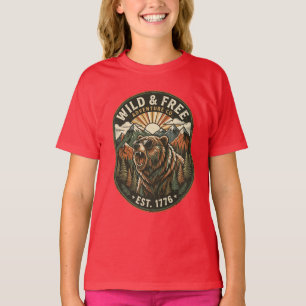 Retro Camping Hiking Outdoor Nature Lover Design T-Shirt