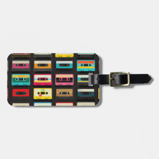 Retro Cassette Tape Pattern – Vintage Music Luggage Tag