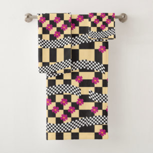 Retro Chequerboard Design with Flowers Bath Towel Set
