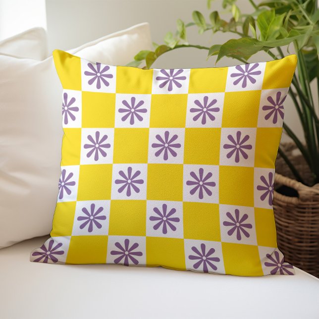 Retro Chequered Chequered Floral Pattern Cushion (Creator Uploaded)