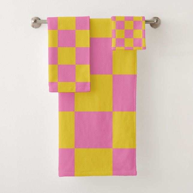 Retro Chequered Pink Yellow  Bath Towel Set (Insitu)