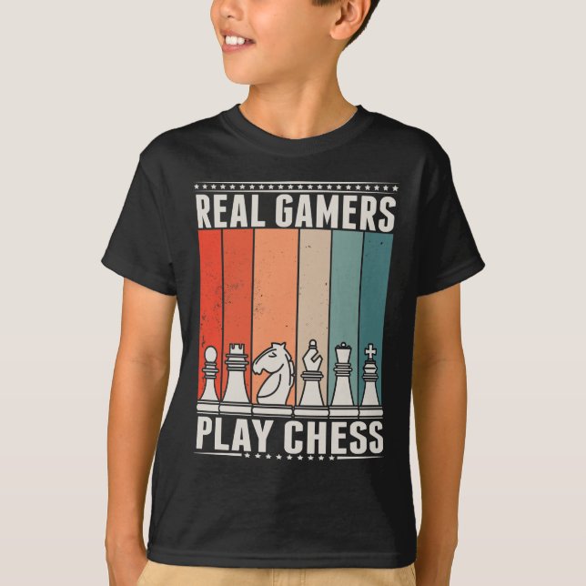 Retro Chess Gamer Board game Chess Pieces T-Shirt (Front)