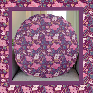 Retro Chic Floral Pattern Round Cushion