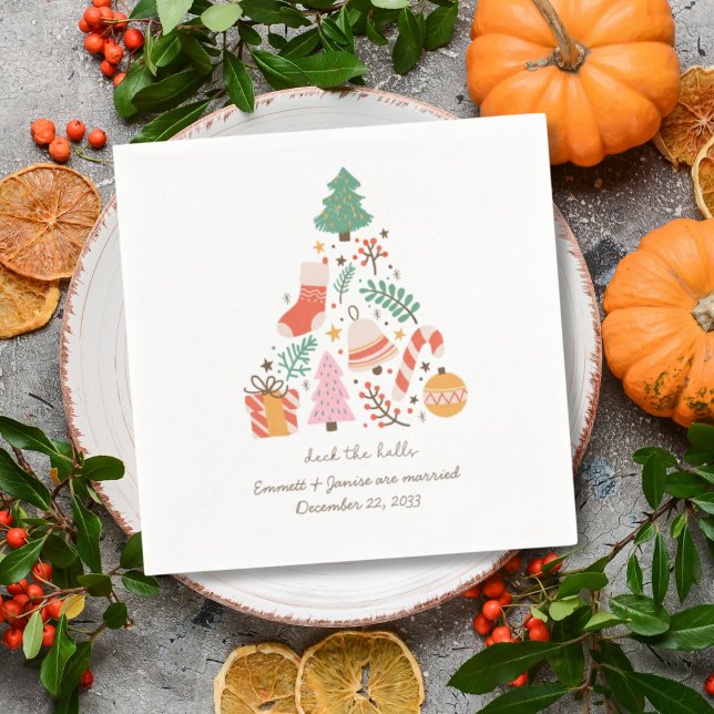 Retro Christmas Wedding Illustrated Deck the Halls Napkin (Retro Christmas Wedding Napkin Illustrated Deck the Halls Napkins
)