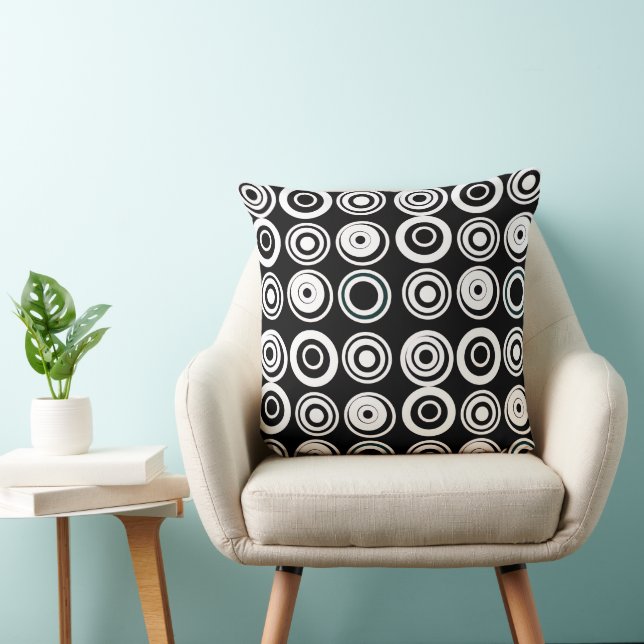 Retro Circles Black White Cushion (Chair)