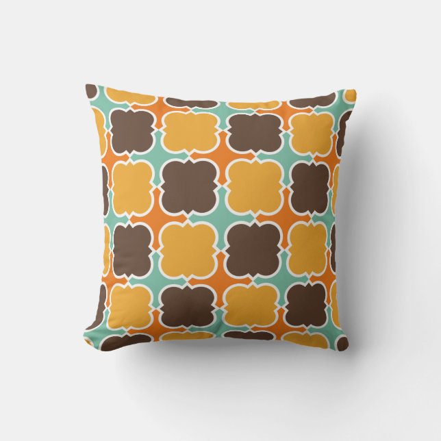Retro Colours Barbed Quatrefoil Pattern Cushion (Front)