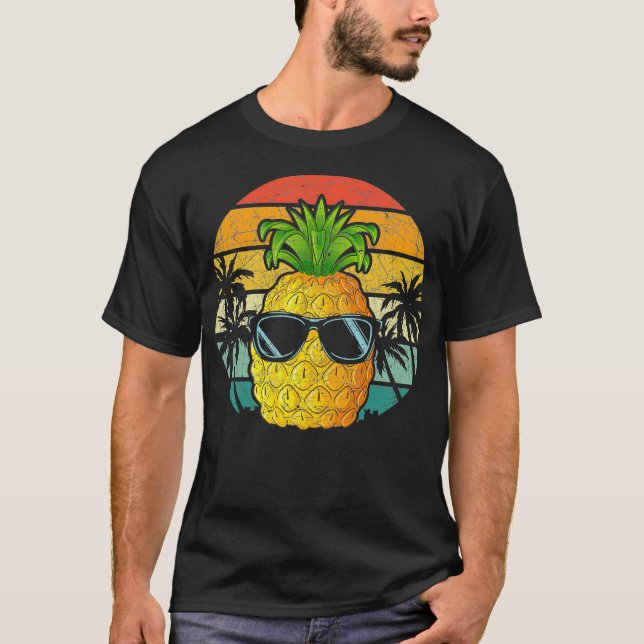 Retro Cool Pineapple Sunglasses Funny Tropical Fru T-Shirt (Front)