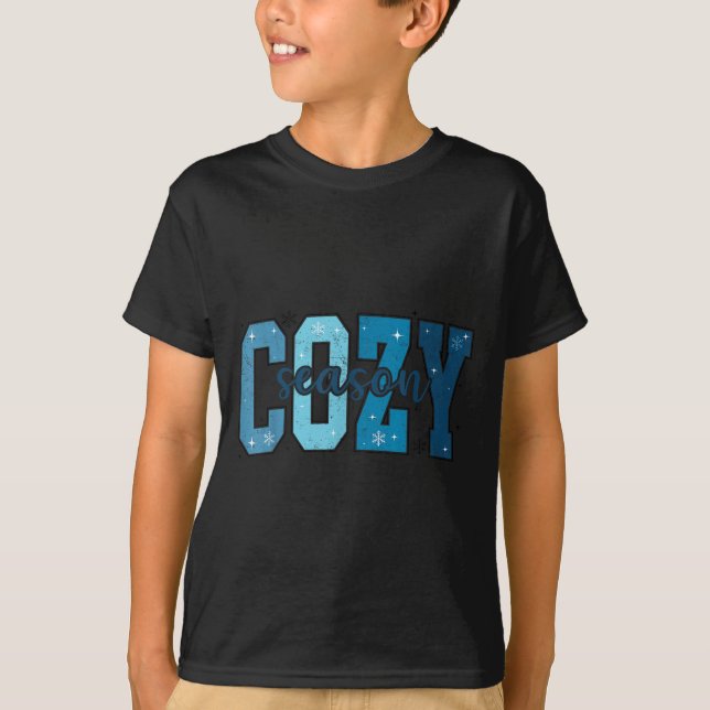 Retro Cosy Season Cute Winter Vibes Tis The Season T-Shirt (Front)
