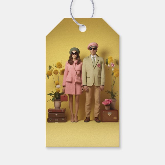 Retro Couple In Yellow Gift Tags (Front)