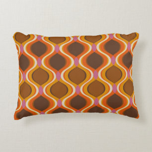 Retro Curves: 60s-70s Wallpaper Texture. Decorative Cushion