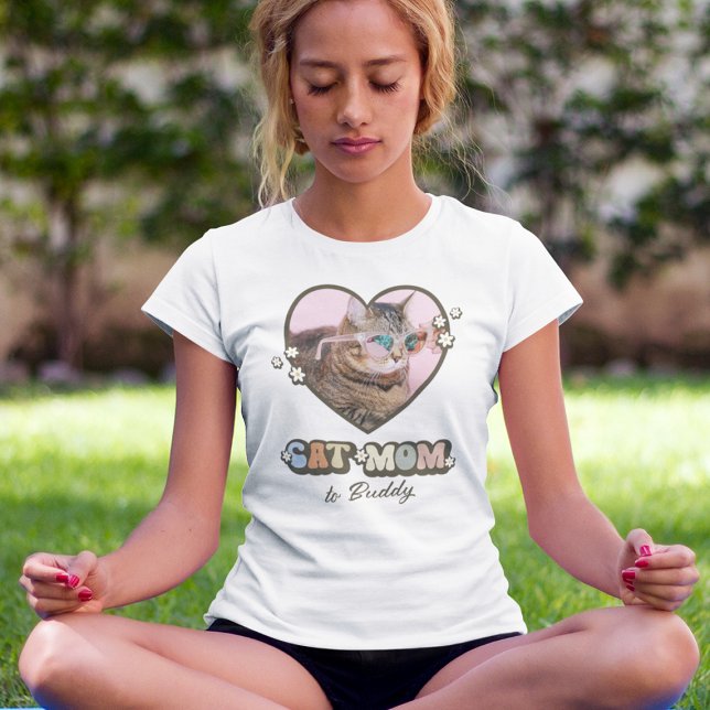 Retro Cute Cat Mum Heart Photo T-Shirt (Creator Uploaded)