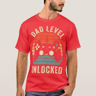 Retro Dad Level Unlocked New Dad Gaming Dad Father T-Shirt