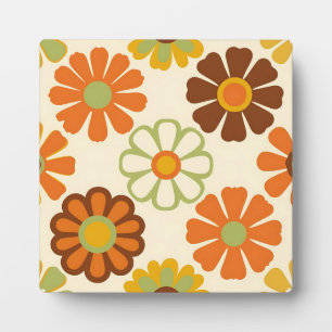 Retro Daisy Floral Pattern Plaque