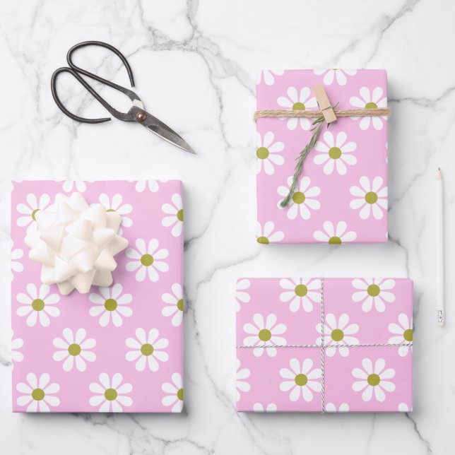 Retro Daisy Flower Pattern in Pink  Wrapping Paper Sheet (Front)