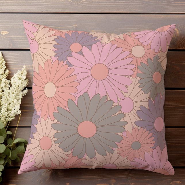 Retro daisy flowers II Cushion (Creator Uploaded)