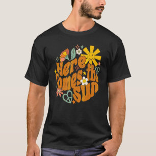 Retro Daisy Rainbow Sunrise Here Comes The Sun Hip T-Shirt