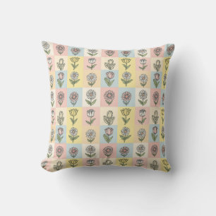 Retro daisy Red Pink Aqua Blue Floral Birthday par Cushion