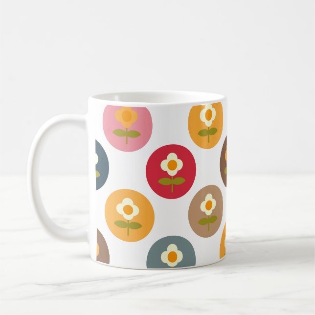 Retro Daisy Teen Girl Coffee Mug (Left)