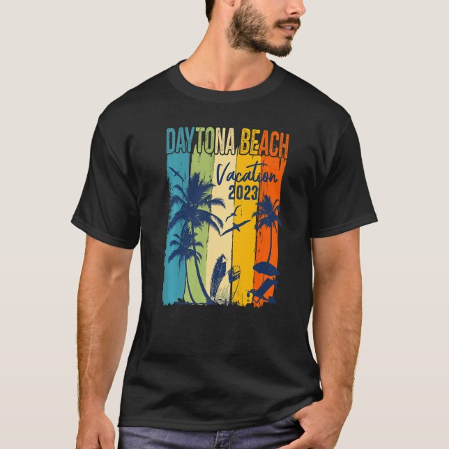 Retro Daytona Beach 2023 Florida Family Vacation G T-Shirt (Front)