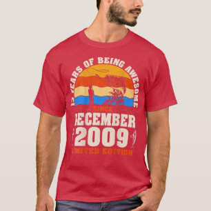 Retro December 2009 13 Year Old Fishing Lover 13th T-Shirt