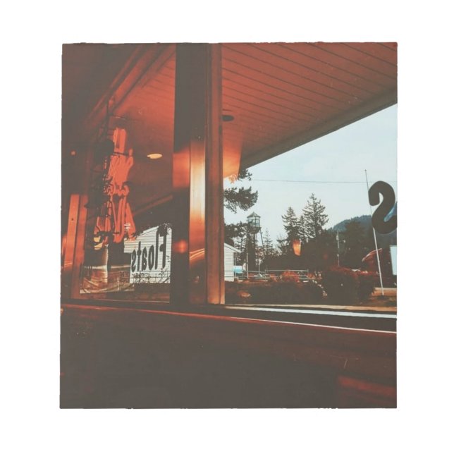  Retro Diner in the Pacific Northwest Notepad (Front)