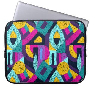 Retro doodles: geometric pop art. laptop sleeve