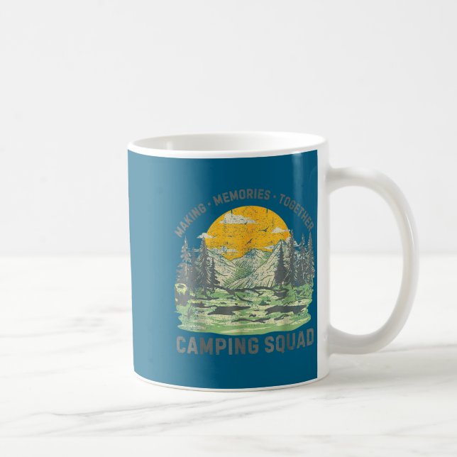 Retro Family Camng Crew Est 2025 Camper Camp Camng Coffee Mug (Right)