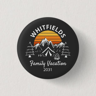 Retro Family Camping Vacation Custom Name 3 Cm Round Badge