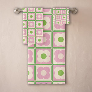 Retro Floral Chequered Pattern Pink and Green Bath Towel Set