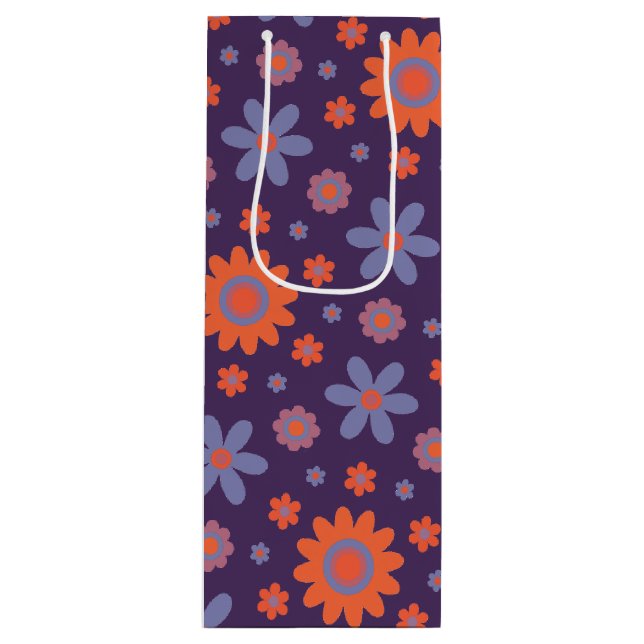    Retro Flowers Cute Fun 70s Hippie Daisy Pattern Wine Gift Bag (Front)