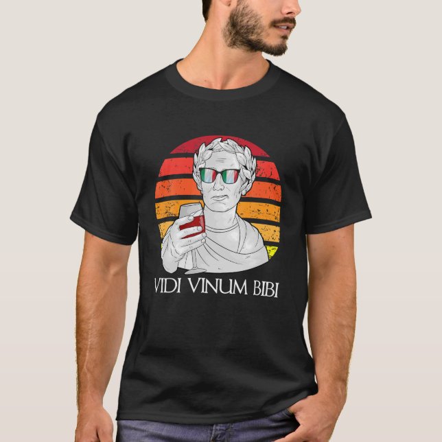 Retro Funny Drinking Vidi Vinum Bibi Red Wine Tast T-Shirt (Front)