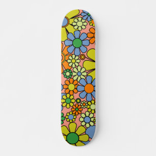 Retro Garden Flowers 60s 70s Spring Floral Pattern Skateboard