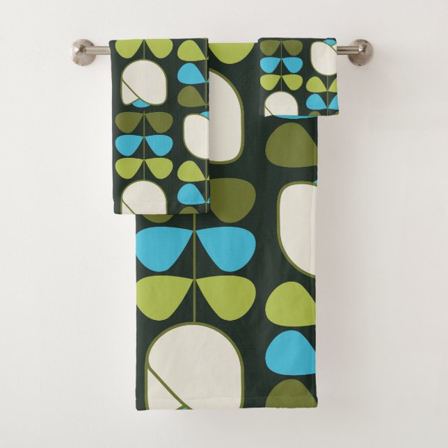 Retro Geo Floral Pattern 1 in Green, Blue, Cream Bath Towel Set (Insitu)