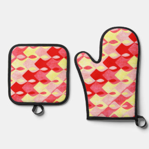 Retro Geometric Diamond Pattern Red, Pink & Yellow Oven Mitt & Pot Holder Set