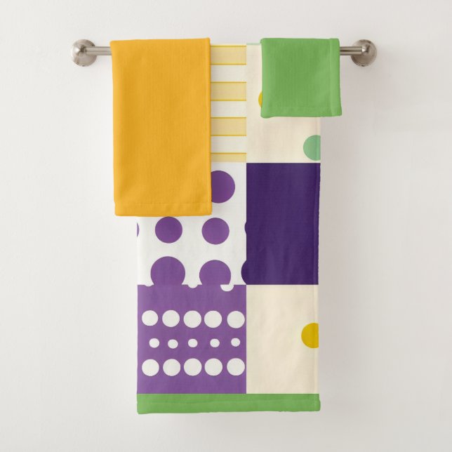 Retro Geometric Pattern Bold 1960s Inspired Bath Towel Set (Insitu)
